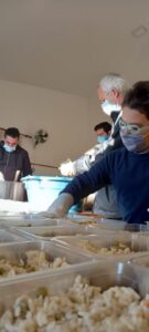 Loa madrugadores del Espiritu Santo junto a Caritas parroquial. 4 Madrugadores Espíritu Santo