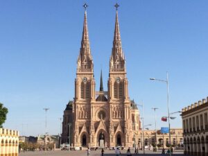 8 DE MAYO – VIRGEN DE LUJÁN, PATRONA DE ARGENTINA 2